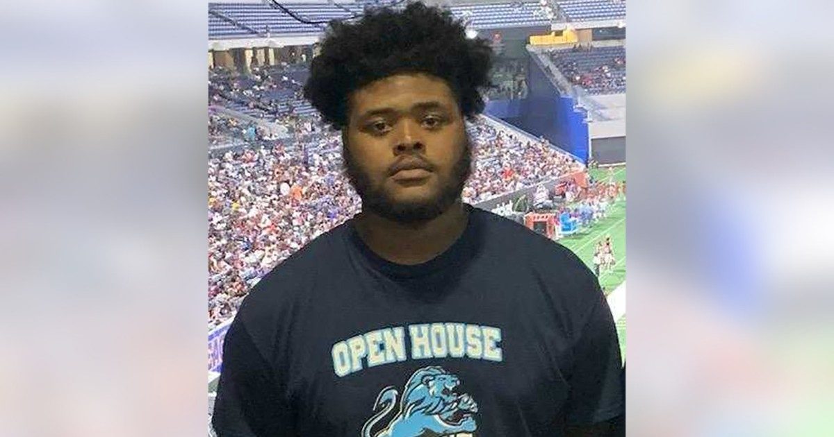 Ascensore si rompe e precipita per diversi piani: ragazzo di 19 anni muore schiacciato all’interno della cabina