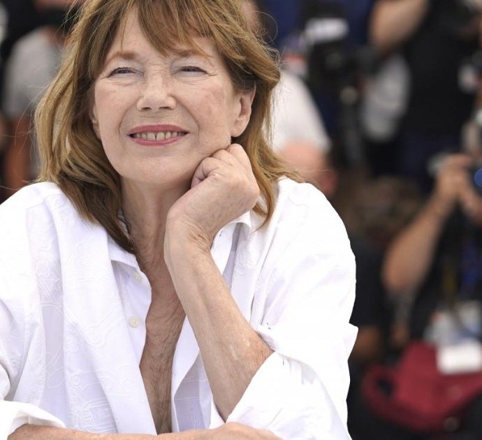 Jane Birkin colpita da un “leggero ictus cerebrale”. La famiglia: “Sta bene, è in convalescenza”