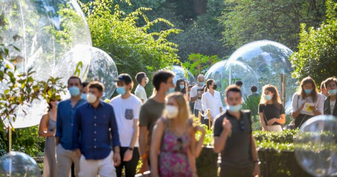 Copertina di Erbette, riciclo, design, arte e agricoltura: a Milano il Fuori Salone  si tinge di “verde”