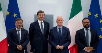 Copertina di Cloud pubblico, la strategia di Colao: i dati della Pa in sicurezza, ma dal 2023