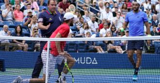 Copertina di Us Open, Novak Djokovic batte Matteo Berrettini in rimonta ai quarti di finale: “Ho sconfitto un ragazzo molto potente”