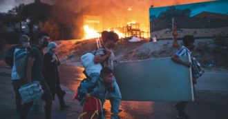 Copertina di Profughi, la Grecia se ne infischia