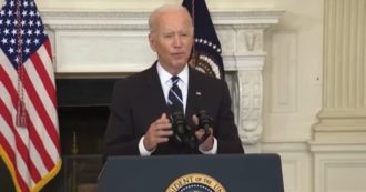 Copertina di L’appello di Biden ai non vaccinati: “La nostra pazienza si sta esaurendo. Cos’altro avete bisogno di vedere?”