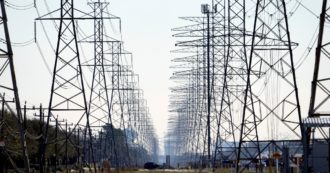 Copertina di Bollette, un’altra stangata e il governo non sa che fare