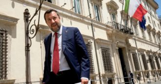 Copertina di “Comunisti” e Cirinnà. Ecco l’ultima spiaggia