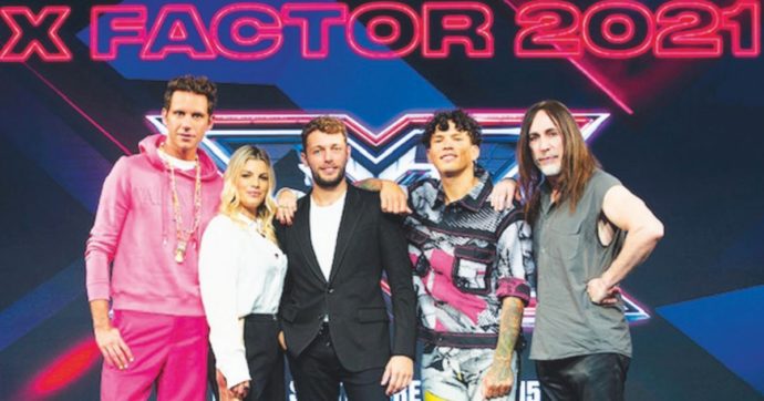 Copertina di “X-Factor” si rinnova con una competizione “gender free”: niente categorie, in finale in 12