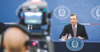 Copertina di Green pass nel settore pubblico. Il privato resta appeso a Salvini