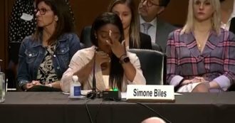 Copertina di Abusi sulle ginnaste americane, le lacrime di Simone Biles davanti alla commissione Giustizia del Senato che indaga sulle accuse