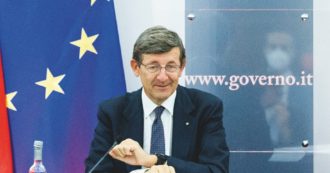 Copertina di Così il Tesoro blocca i “rivali” Il cloud deve finire a Cdp-Tim