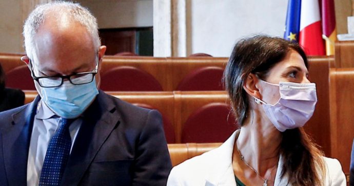 Raggi, Gualtieri e don Antonio. La lite sulla visita a San Basilio