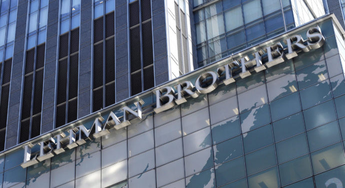 Lehman Brothers, la crisi del 2008 ha cambiato il mondo e il capitalismo. In peggio