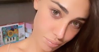 Copertina di Belen Rodriguez: “Dopo il parto sono finita in ambulanza con la flebo: ho preso drenanti per tornare in forma, non fatelo”