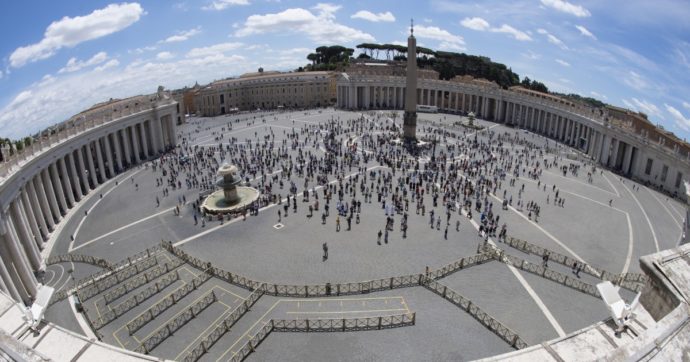 Il Green Pass sarà obbligatorio in Vaticano dal 1° ottobre: “Eccezione per chi va a messa”