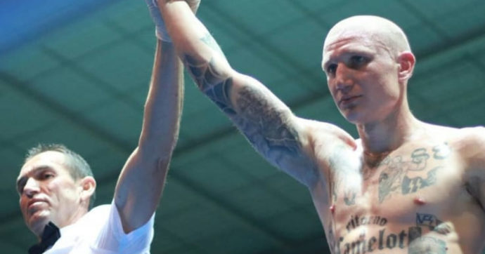 Boxe, Broili e i tatuaggi nazisti: dalla locandina tagliata alla cerimonia del peso, ecco perché la federazione italiana non poteva non sapere