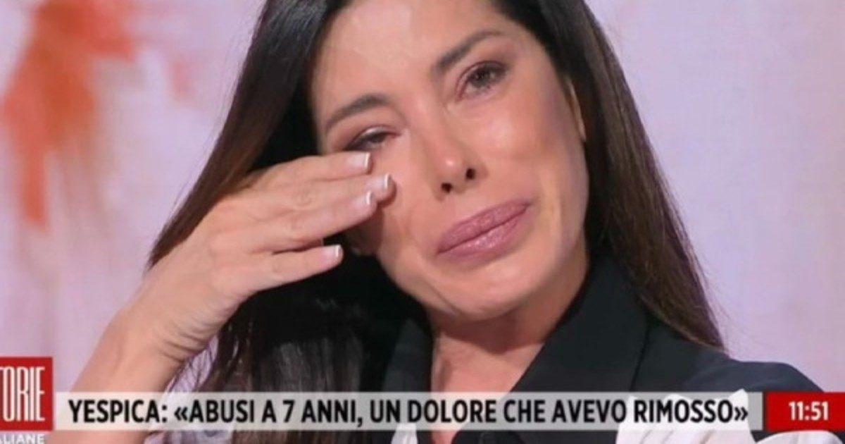 Storie Italiane, Aida Yespica: “Stuprata a 7 anni da un amico di mio padre, lo avevo rimosso poi mi sono ricordata tutto”