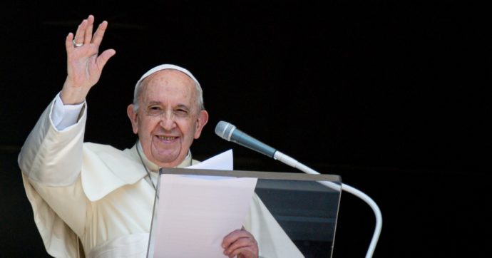 Papa Francesco: “Preghiamo per chi è in depressione o è in burn-out. Stiamo accanto a chi è esausto”