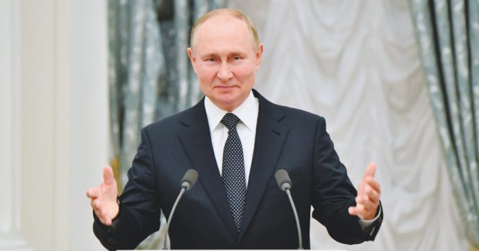 Il piano di Putin e la propaganda anti-Ue: così il Cremlino ha sfruttato fake news e cyberattacchi