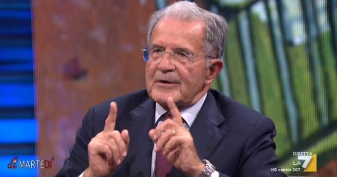 Ddl Zan, i renziani usano le parole di Prodi per fare polemica: “Ci ha dato ragione”. Ma l’ex premier: “Io lo avrei votato senza correzioni”