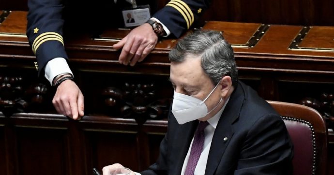 Draghi, 20 fiducie in 7 mesi tolgono di torno le Camere