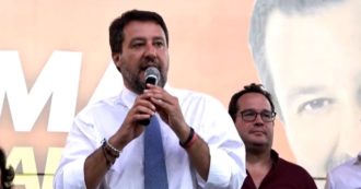 Lega, Salvini si presenta a Roma portandosi di nuovo Durigon sul palco. E l’ex sottosegretario riparla del parco Mussolini: “Non sono fascista”