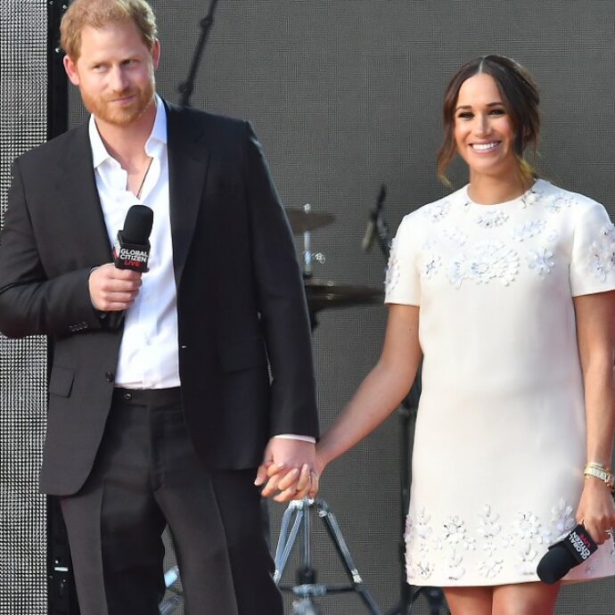 Harry e Meghan sono tornati in Gran Bretagna con i figli. E ora la domanda è una: saranno un valore aggiunto o una spina nel fianco per la monarchia?