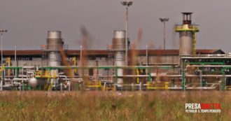 Copertina di ‘Petrolio il tempo perduto’, l’inchiesta di PresaDiretta sulla transizione energetica e le emissioni di metano dagli impianti di gas