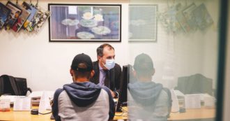 Copertina di L’educazione finanziaria: una montatura delle banche per rifilare fondi e polizze