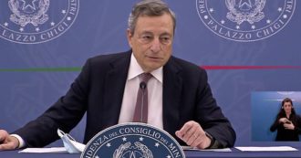 Copertina di Quirinale, Draghi: “Io al Colle? Decide il Parlamento. Non è una domanda da fare a me, è offensivo nei confronti del capo dello Stato”