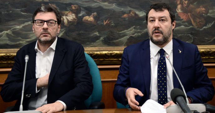“Lo scontro tra me e Giorgetti? Un’invenzione”. Salvini nega, ma il ministro ha già il suo piano: tornare al Nord sfruttando il flop alle elezioni