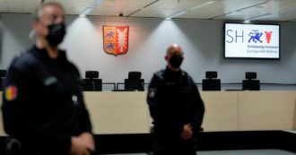 Copertina di A 96 anni tenta di fuggire l’ex segretaria del lager nazista