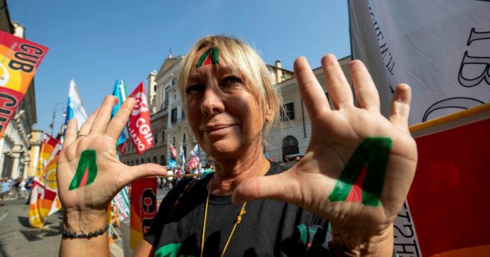 Alitalia, ok Cig straordinaria fino al 2023