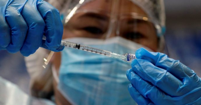 Lo Sputnik funziona, ma chi lo ha fatto non ha il Green pass