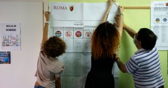 Comunali, affluenza al rallentatore: alle 23 ha votato il 41,6% degli elettori: 20 punti in meno di 5 anni fa. In Calabria ai seggi meno di uno su 3