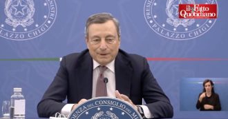 Copertina di Elezioni 2021, Draghi: “Non credo che il risultato abbia indebolito il governo, ma non so neanche se sia rafforzato”