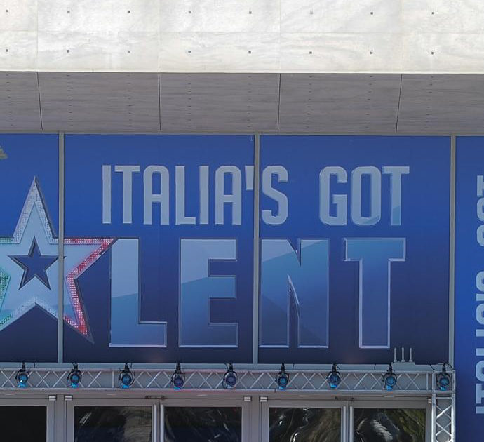 Morto Mattia Montenesi, il ballerino 15enne di Italia’s Got Talent soprannominato ‘Scatto’: stroncato da una malattia incurabile