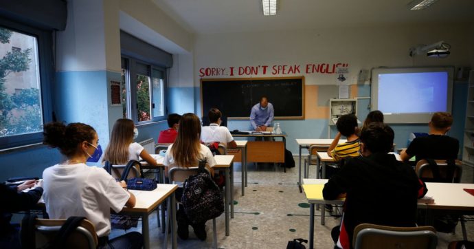 Troppi docenti assenti a Bogliasco, la preside scrive ai genitori: “Occupate voi le cattedre”