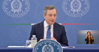 Copertina di Draghi risponde a Parisi: “Ha ragione, finanziamenti alla ricerca inferiori a Paesi Ue. Il governo vuole colmare questo divario”