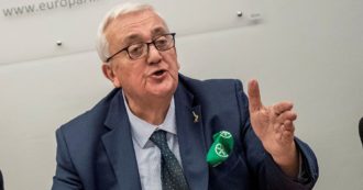 Copertina di “Alla Lega servono i cuori neri. Salvini lo sapeva, ora è debole”