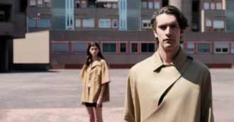 Copertina di “Parola”a Caccamo, un puzzle con Battiato, Patti e Jesse Smith, Pasolini e Liliana Segre