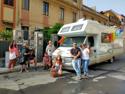 Il camper antimafia. Gli eredi di Pippo Fava: beni confiscati, ecco la mappa “on the road”