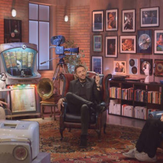 Copertina di Amici Fragili, Lucio Battisti