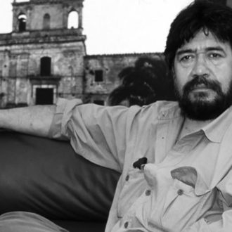 Copertina di Eretici, Luis Sepúlveda