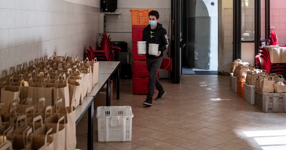 Povertà, Rapporto Caritas 2021: crescita più marcata nelle regioni del Nord. “Il futuro è legato al funzionamento del Reddito di cittadinanza, migliorare i criteri di accesso”