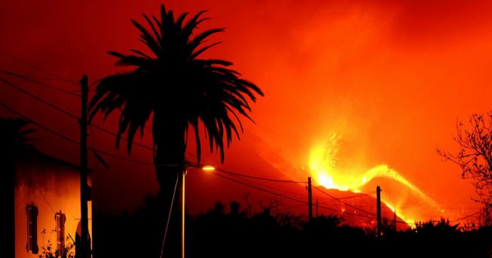 Canarie, “straripa” il vulcano. Oltre 732 ettari coperti da lava