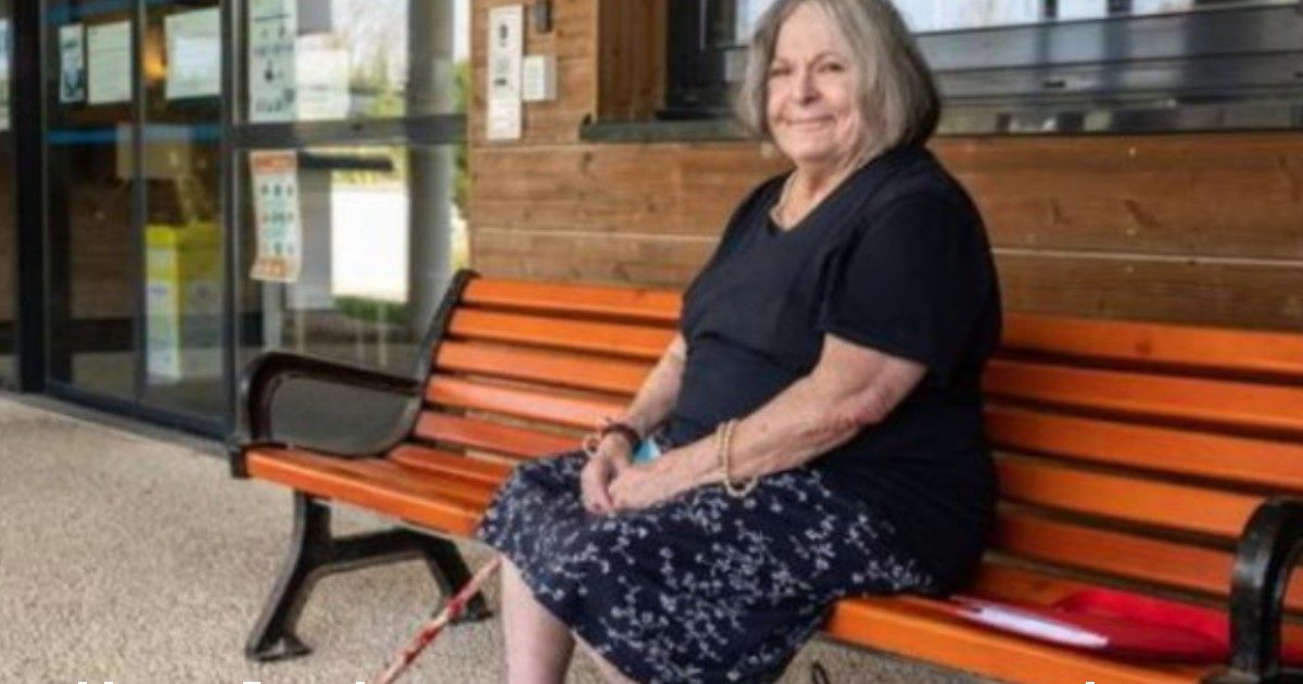 Anne Durand, 83 anni e costretta a cambiare residence per anziani si toglie la vita: non voleva lasciare il suo amore