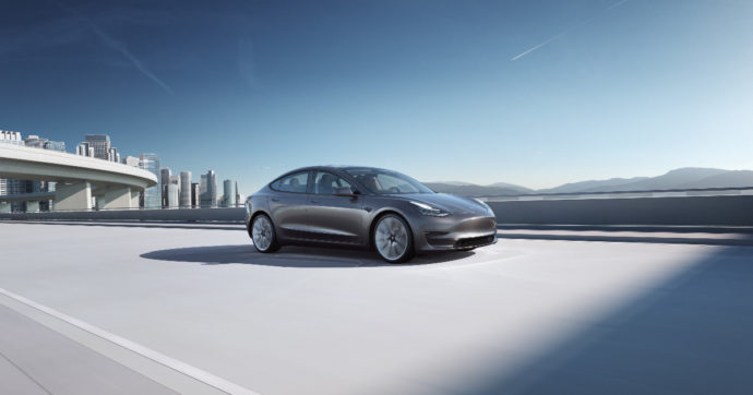 Tesla, richiamate negli Stati Uniti quasi mezzo milione di Model 3 e Model S