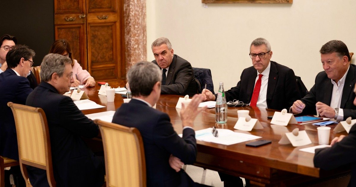 Manovra, è rottura tra governo e sindacati: “Nessuna risposta sulle pensioni, troppo poco per gli ammortizzatori. Valuteremo forme e strumenti di mobilitazione”