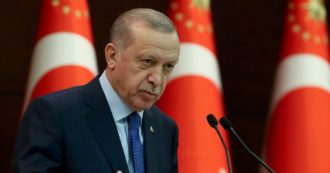 Copertina di Turchia: arrestati 18 politici e attivisti curdi. Sono accusati di voler rifondare il Partito curdo armato (Pkk)