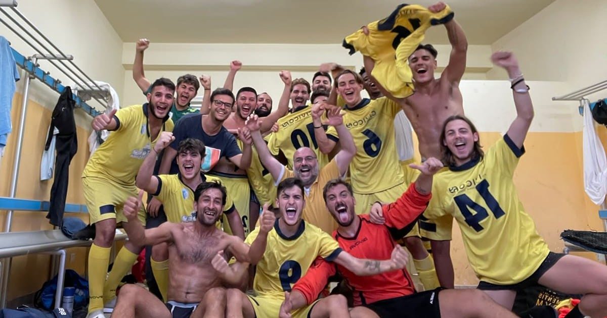 Domeniche bestiali – Perdere, e perderemo! Il fantastico mondo dell’Altilia Samnium, vice primatista mondiale di sconfitte consecutive. Tra ritiri alcolici, zero debiti e tanta goliardia