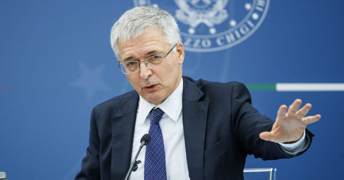 Oggi l’ok alla manovra: sberle a tutti i partiti